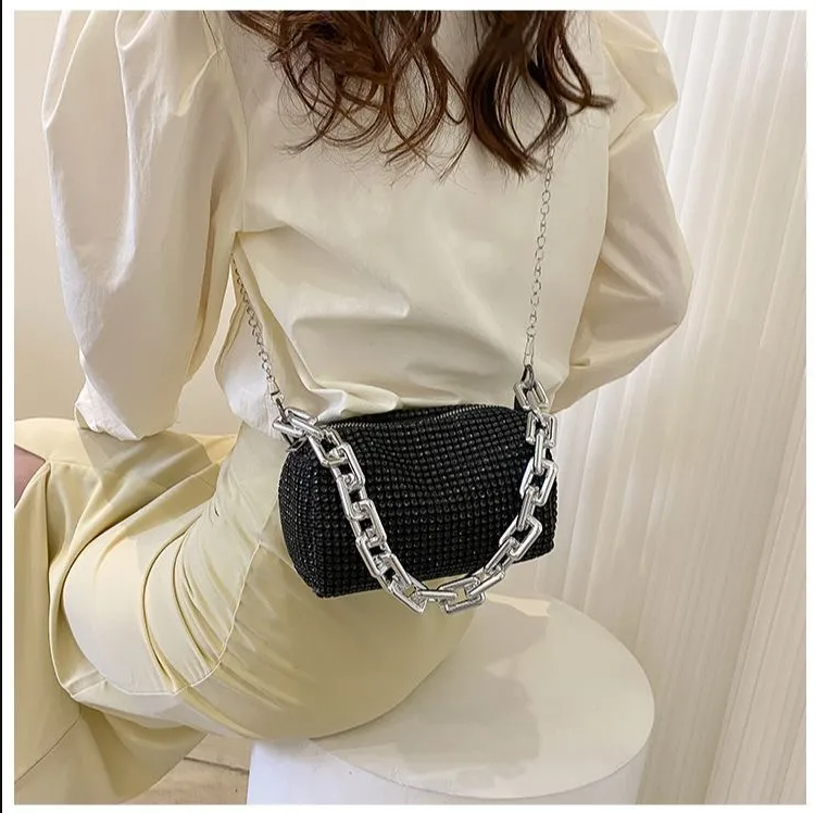 Poșetă Plic Luxury Black Rhinestone